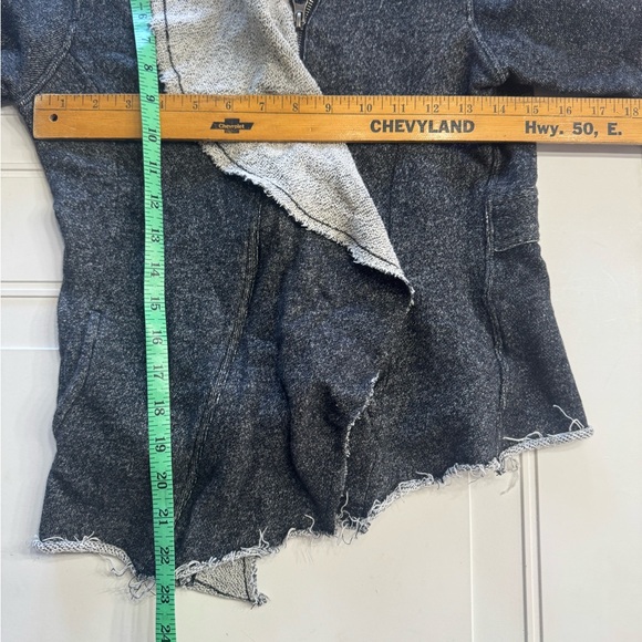 BNCI By Blanc Noir Distressed Zippered Cardigan Jacket Womens Size M - Picture 5 of 6